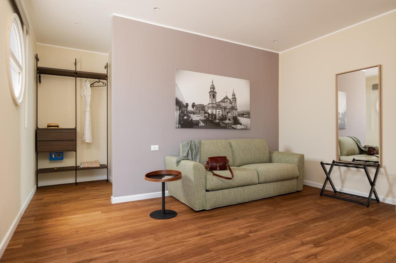 Suite al centro di Palermo con terrazza privata Esterno foto